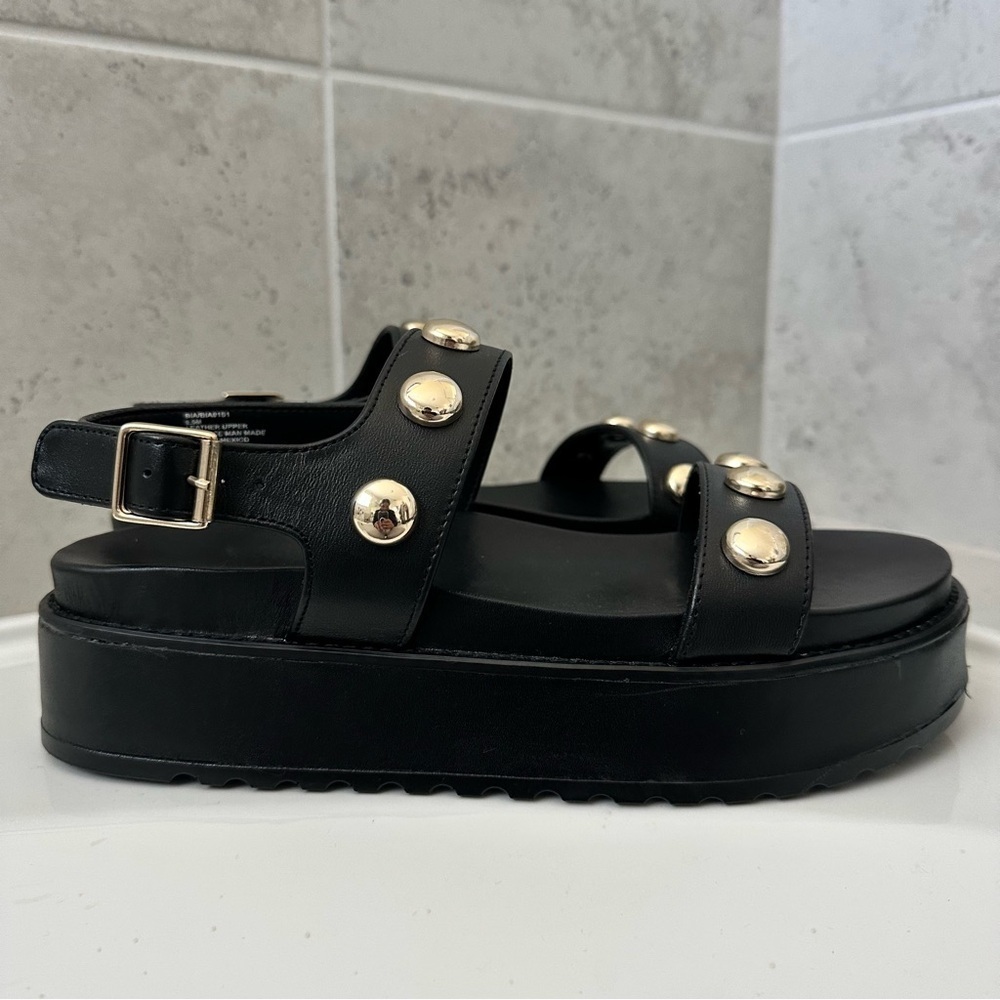 Steve Madden Black Sandals with Gold Studs Size 9.5 Women